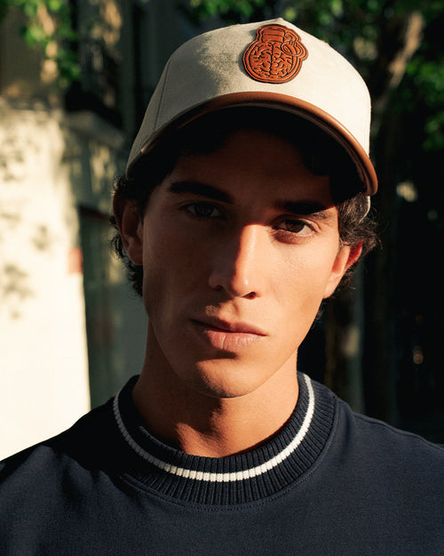 gorra oro blow up G49 1010