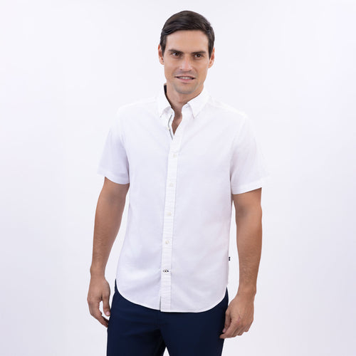Camisa blanca corta para hombre