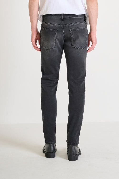 Jeans Ozzy Tapered Fit In Coat