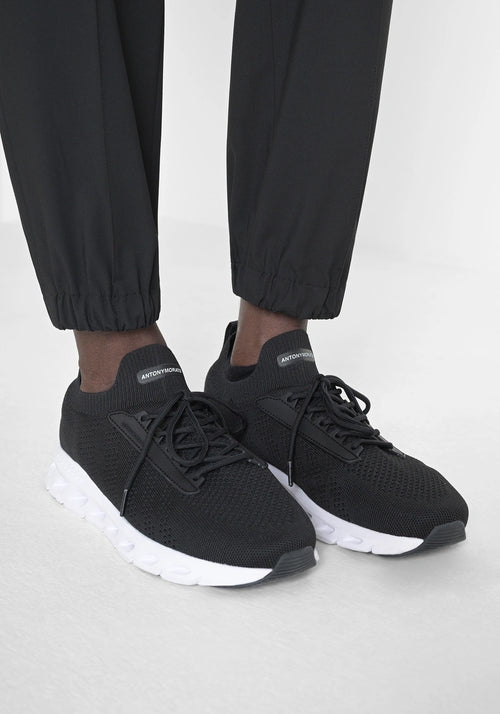 Running Carter In Knit Fabric.