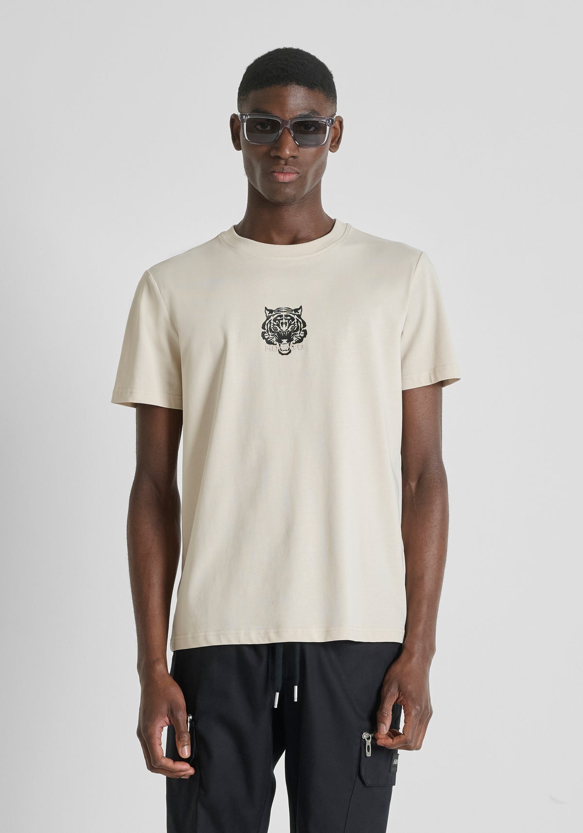 CAMISETAS ANTONY MORATO HOMBRE BEIGE MMKS02608-FA100258