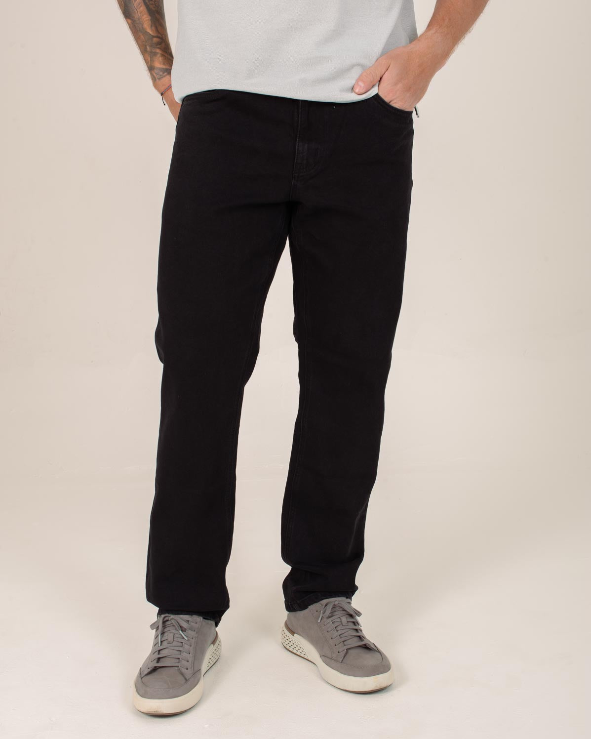 CARVEN JEANS HOMBRE NEGRO CVX23100SBL