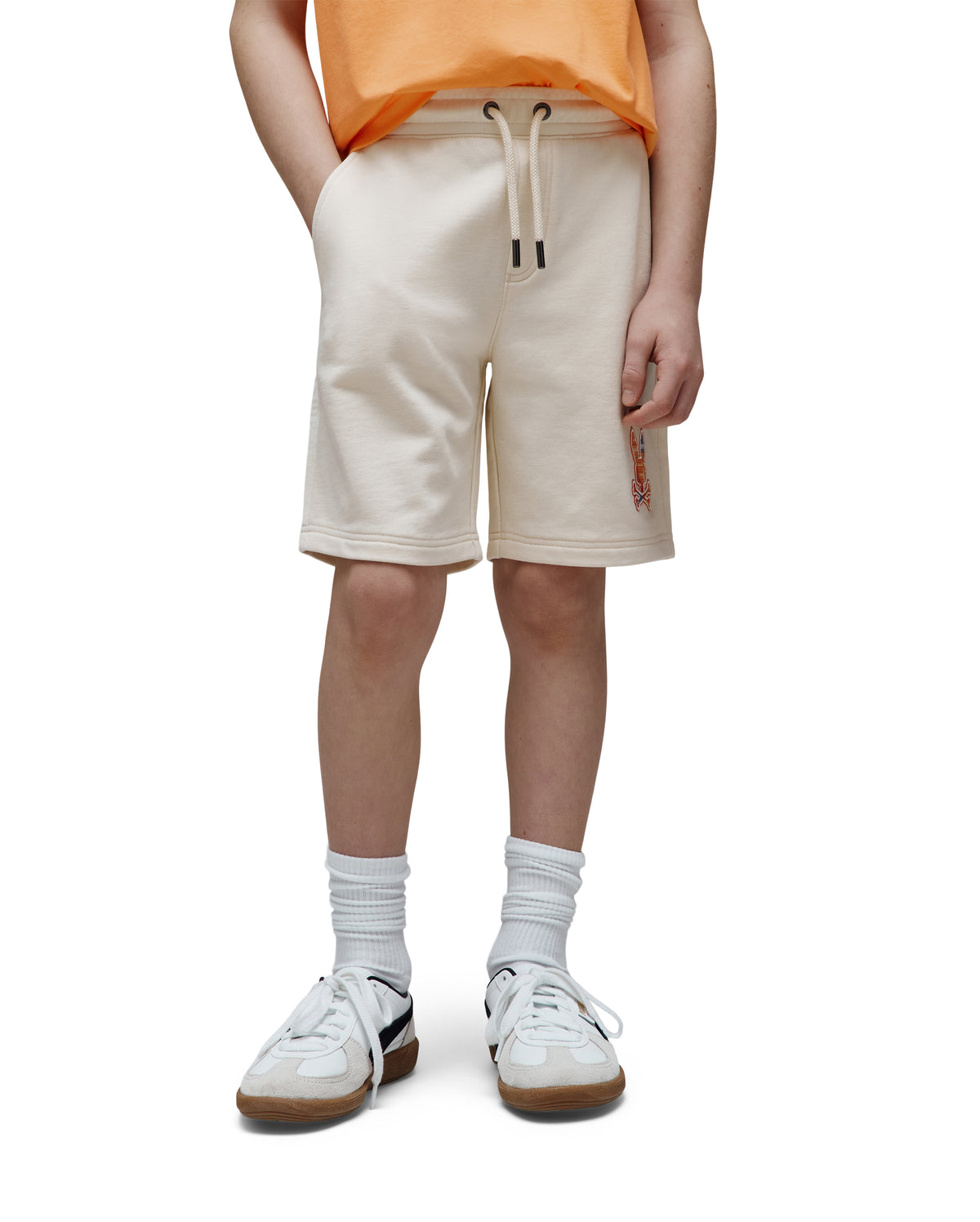 PSYCHO BUNNY BERMUDA DEPORTIVO CON LOGO BORDADO PIXELADO OLIVIER PARA NIÑO NIÑO BEIGE KB0900023250