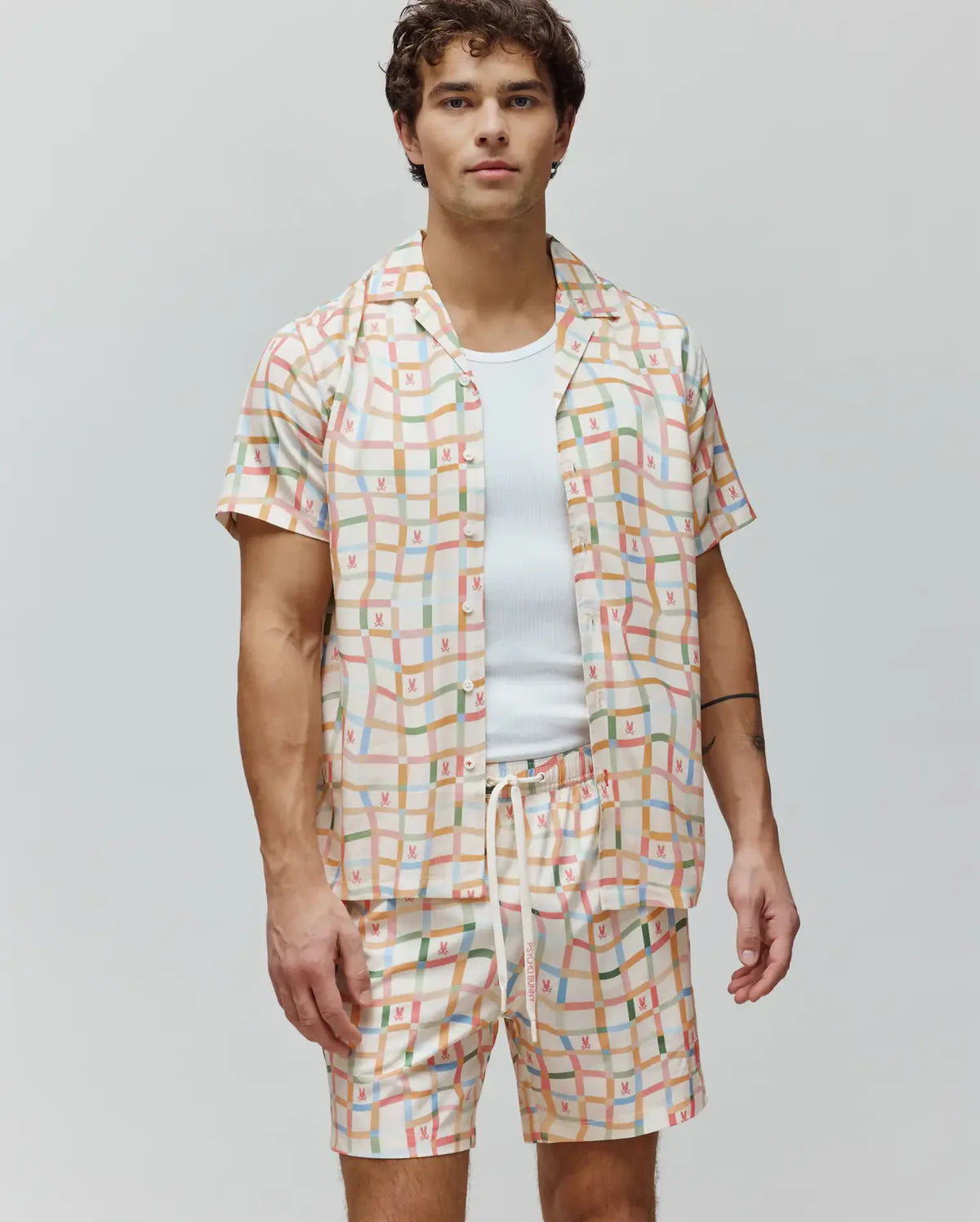 CAMISA M/C PSYCHO BUNNY PARA HOMBRE COLOR BLANCO MT0300079250