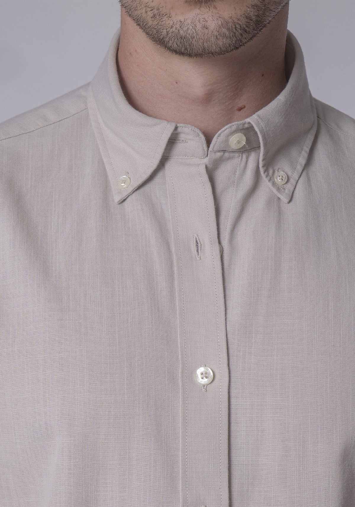 CARVEN CAMISA M/C HOMBRE BEIGE CVK02199BG
