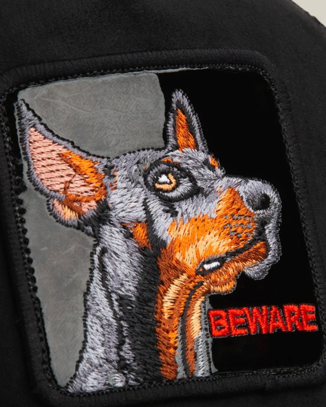 GORRA GORIN BROSS BLACK OUT DOBERMAN COLOR NEGRO