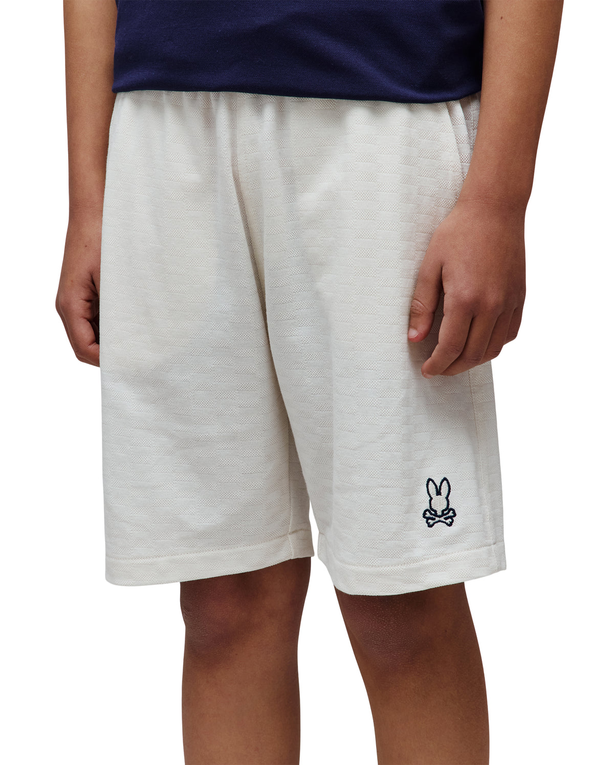 BERMUDA PSYCHO BUNNY PARA NIÑO COLOR BLANCO KB0700007250