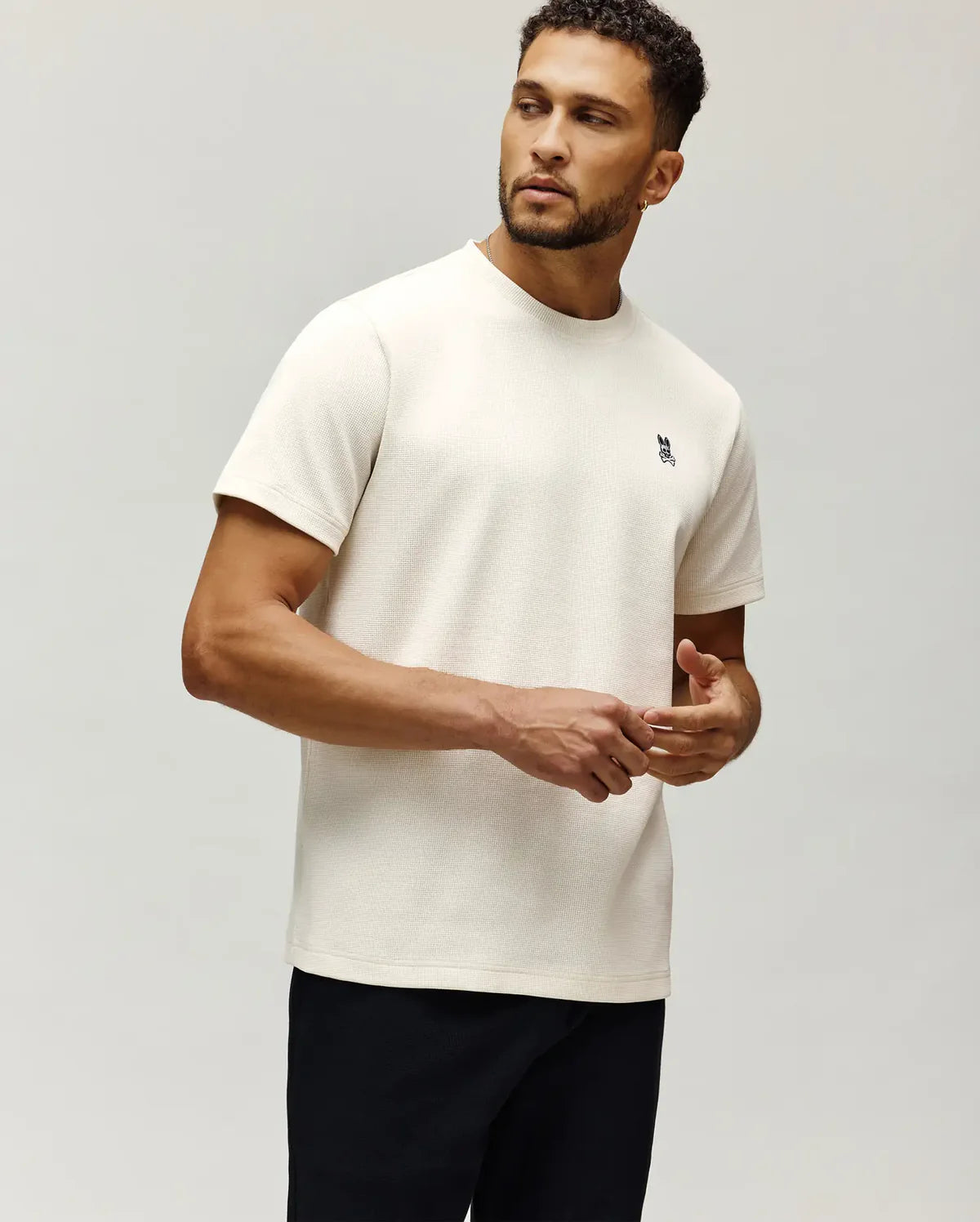 PSYCHO BUNNY CAMISETA WAFFLE MAXTON PARA CABALLERO HOMBRE BEIGE MT0200325250