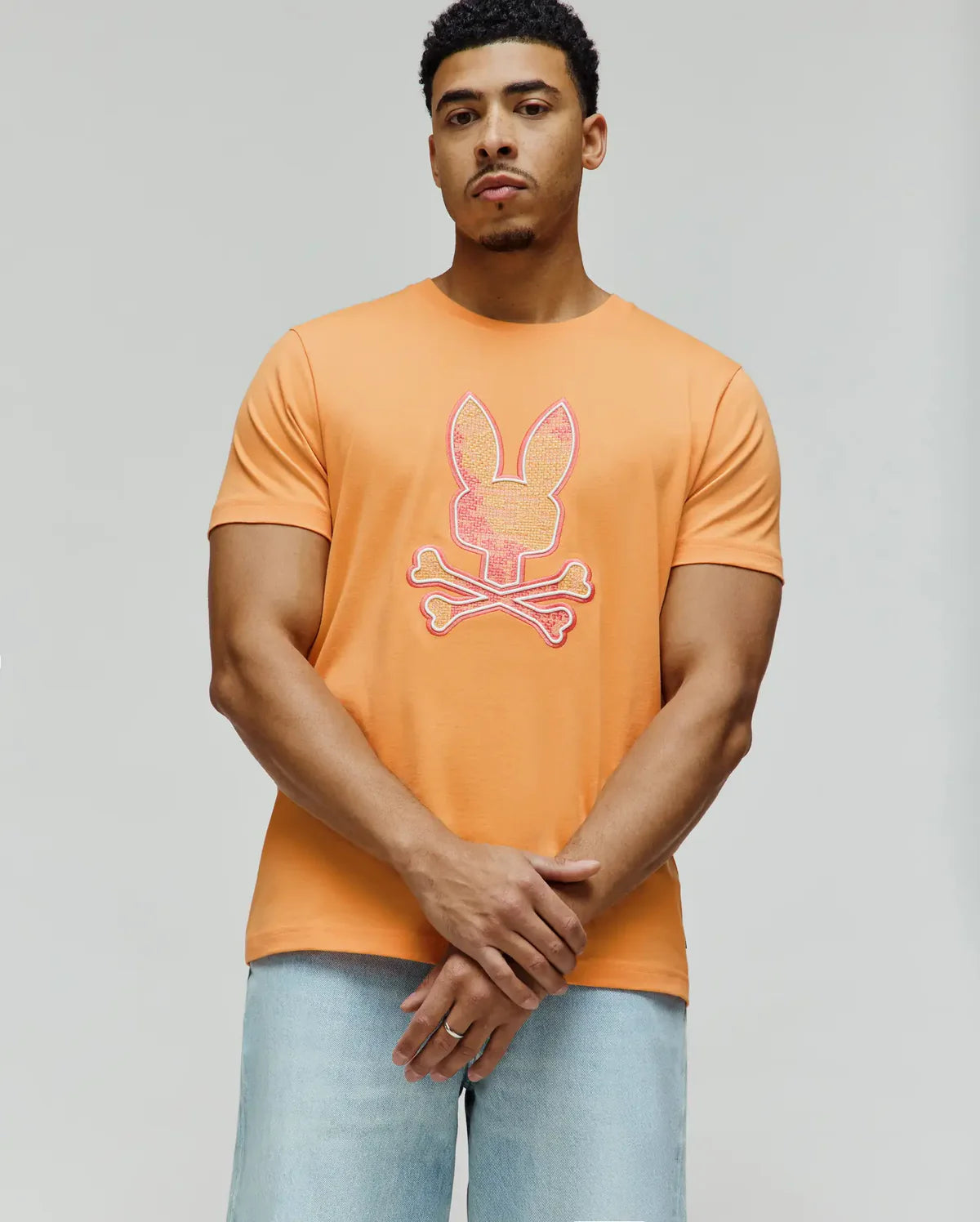PSYCHO BUNNY CAMISETA ESTAMPADA BORDADA OLIVIER PARA CABALLERO HOMBRE NARANJA MT0200200805