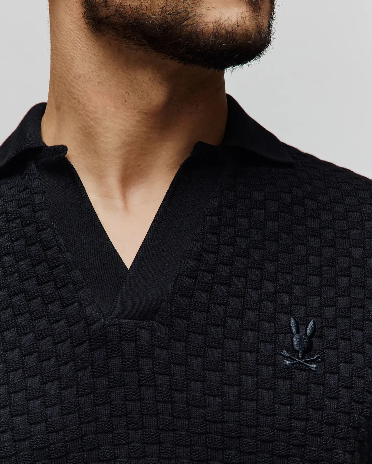 POLO M/C PSYCHO BUNNY PARA HOMBRE COLOR NEGRO MT0100213001