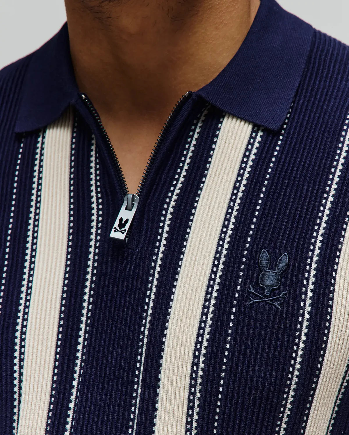 POLO M/C PSYCHO BUNNY PARA HOMBRE COLOR AZUL MT0100210402