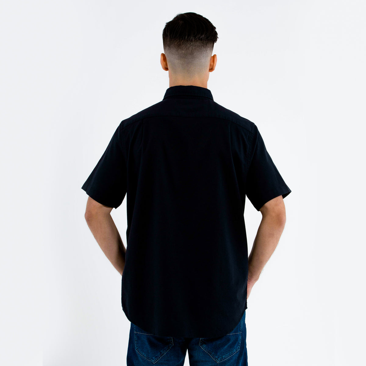 NAUTICA CAMISA M/C DE HOMBRE NEGRO 01100W-0TB