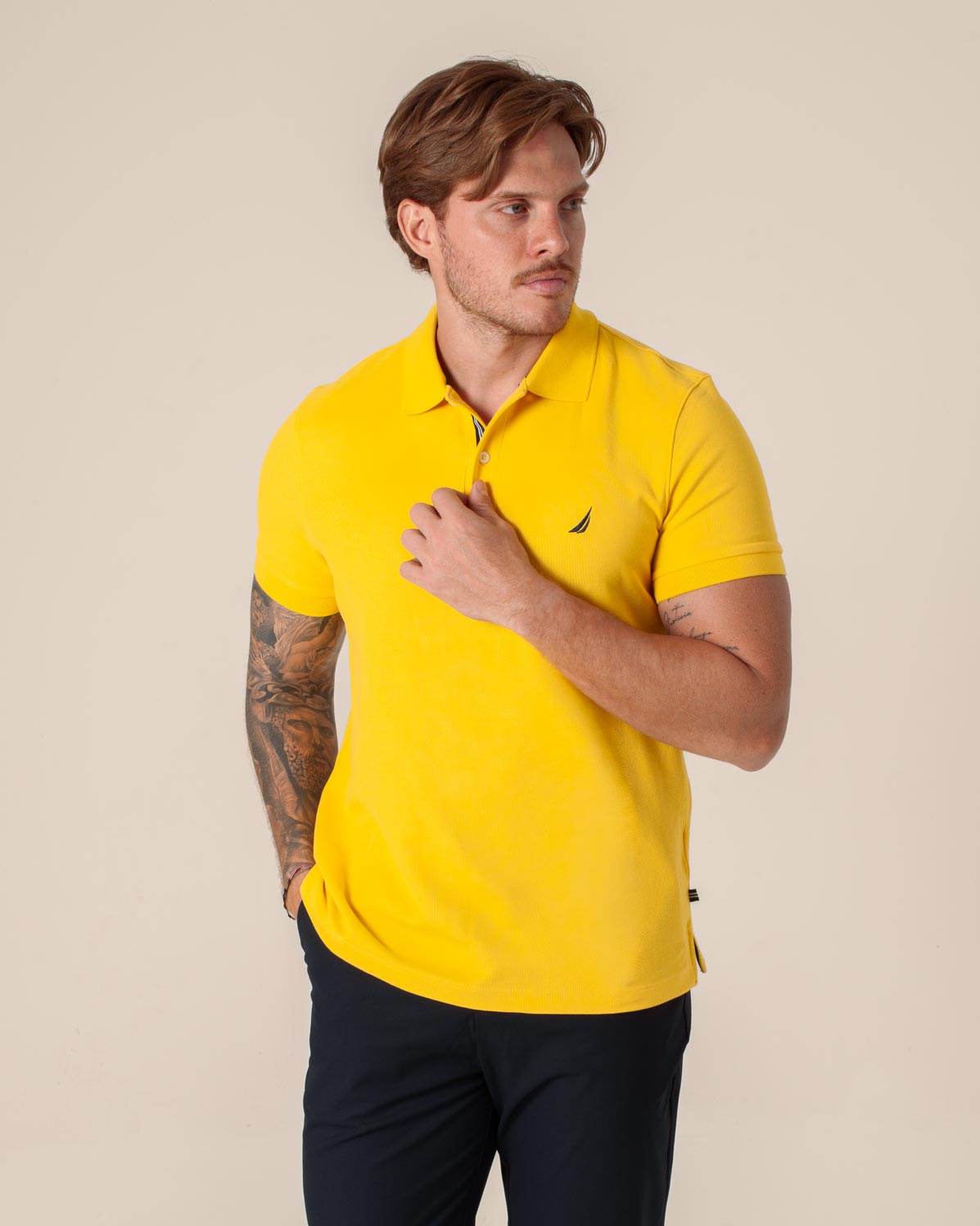 NAUTICA PLAYERA DE HOMBRE M/C AMARILLO K17001-7RE