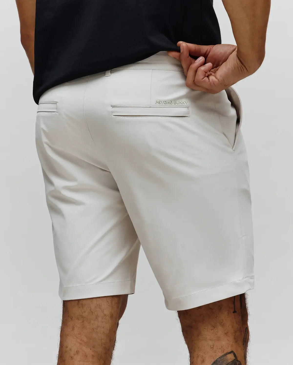BERMUDA PSYCHO BUNNY PARA HOMBRE COLOR BEIGE B6R969F200212
