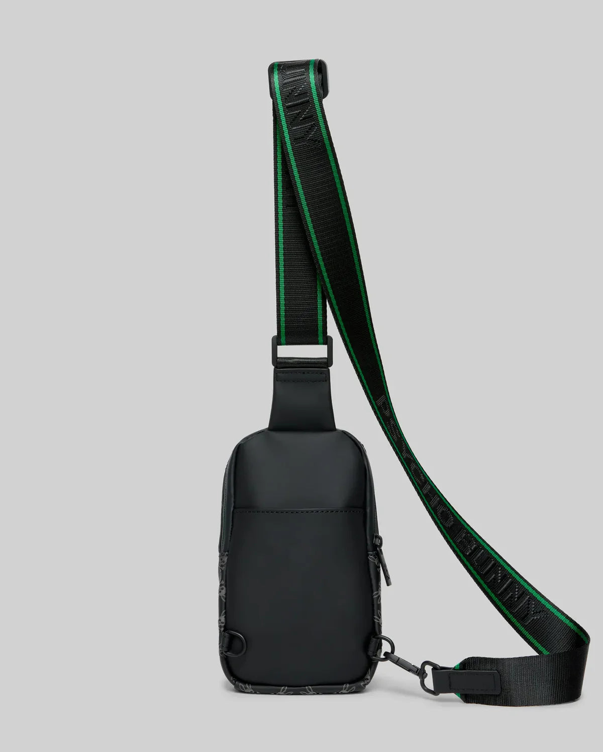 BOLSO PSYCHO BUNNY PARA HOMBRE COLOR NEGRO MO2400080001