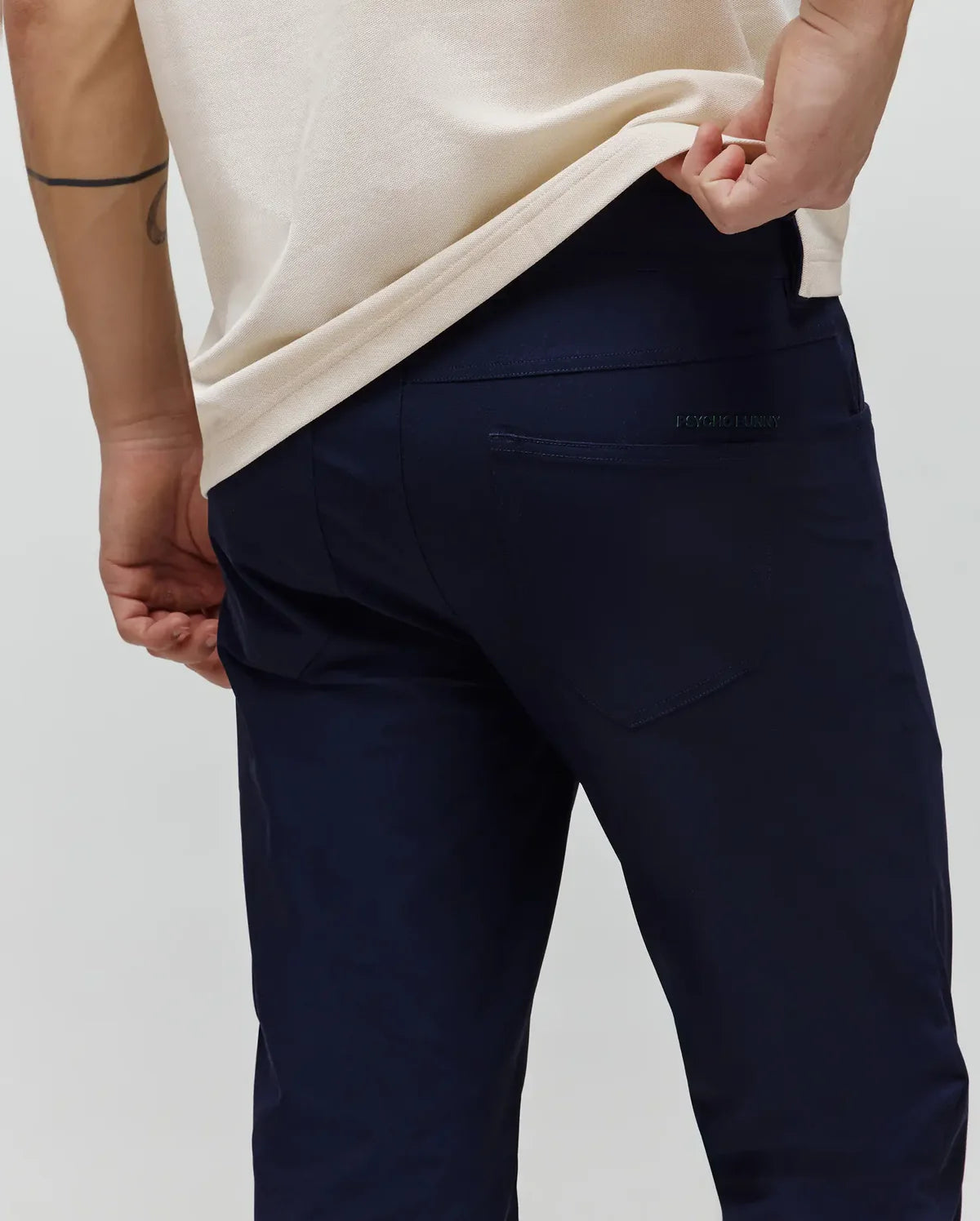 PANTALON PSYCHO BUNNY PARA HOMBRE COLOR AZUL B6P788D200423
