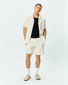 BERMUDA PSYCHO BUNNY PARA HOMBRE COLOR BLANCO MB0900071250
