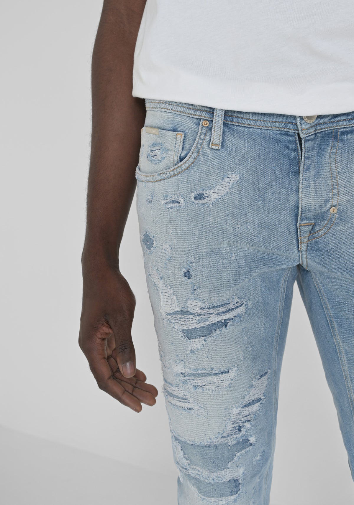JEANS OZZY SUPER DESTROYED FIT