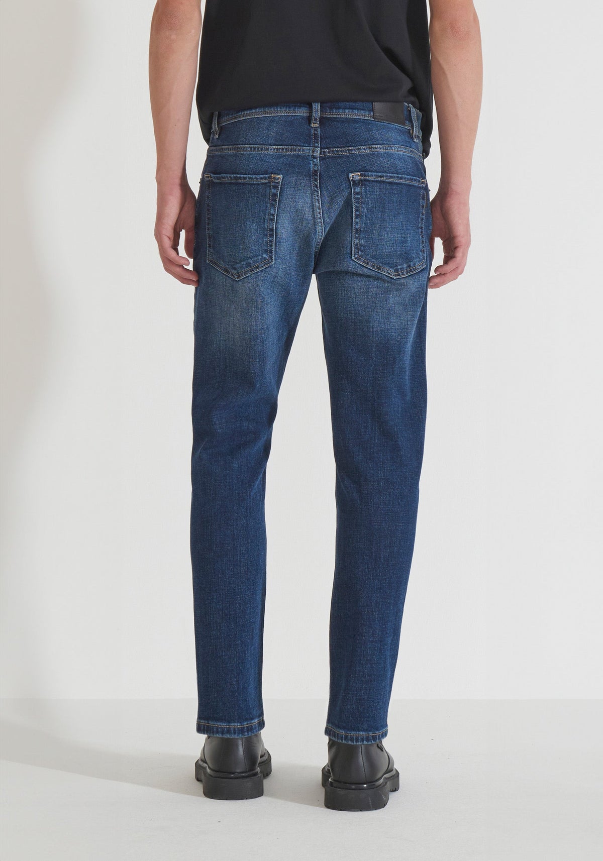 JEANS KURT COMFORT TAPERED FIT